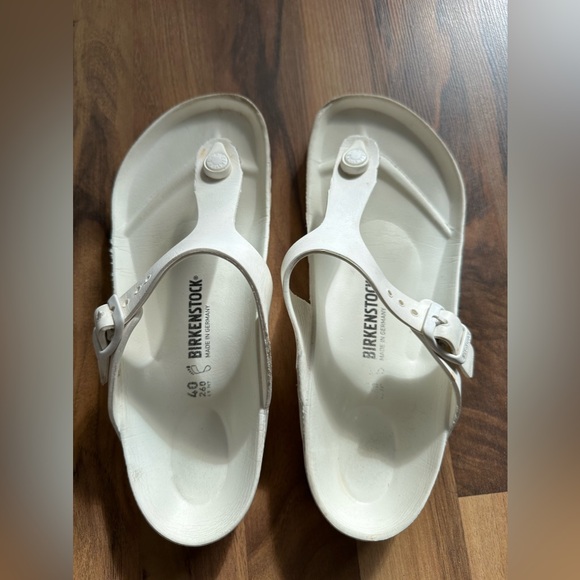 Birkenstock women’s Gizeh EVA thong in white size 40 (9.5) - Picture 17 of 17